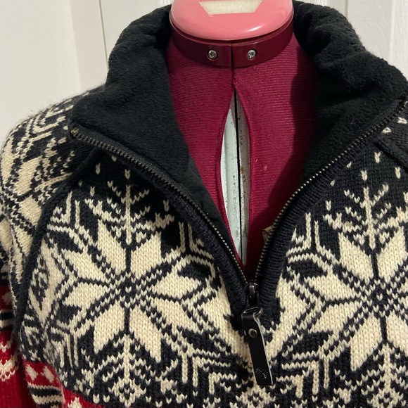 Ice Wear 100% worsted wool polyester lined Nordic style sweater. Size M. Used. - Picture 4 of 16